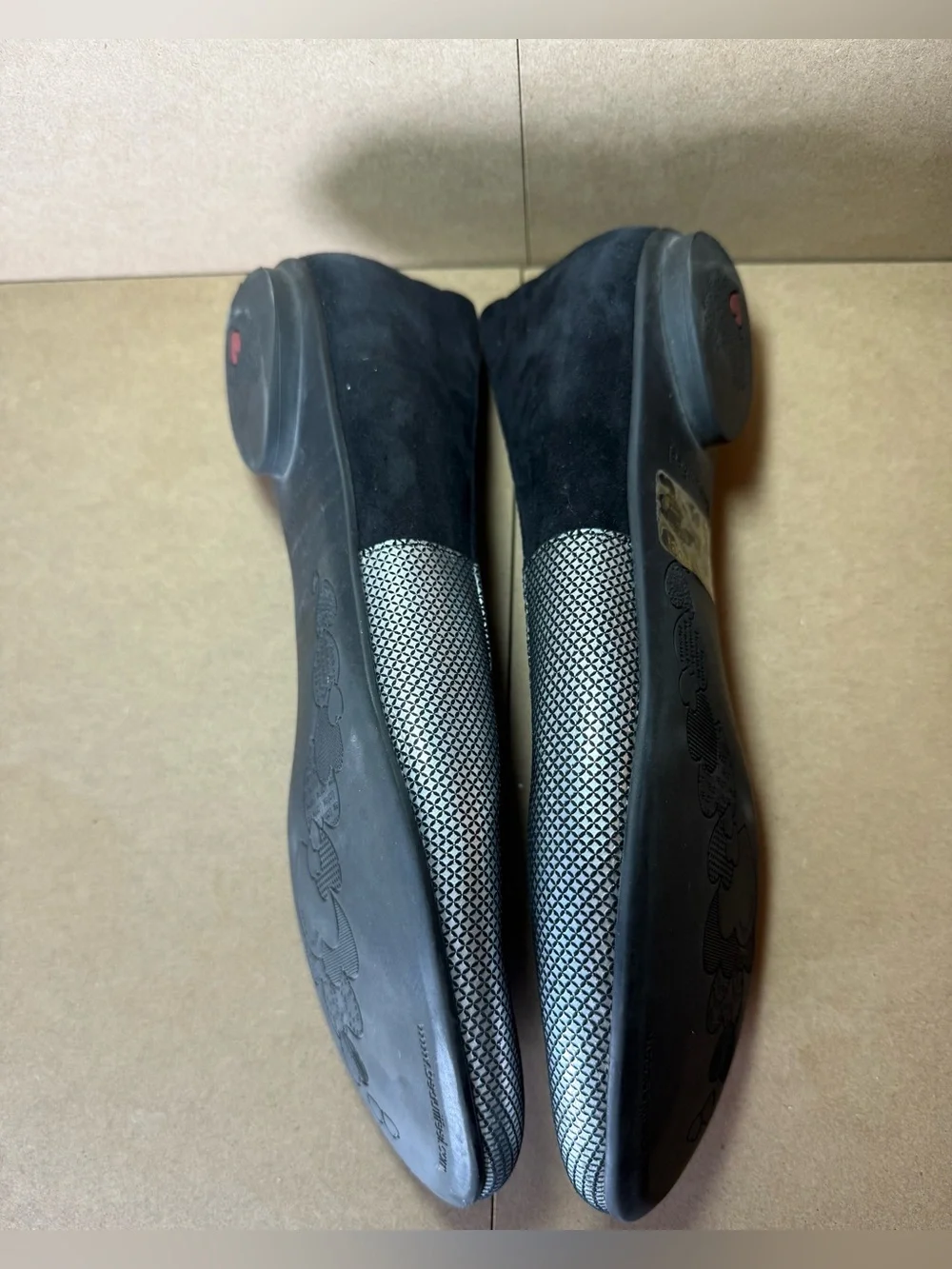 BeautiFeel Amanda Ballet Flats Pewter Pizel Print Black Suede Size US 9/9.5 - Picture 5 of 10